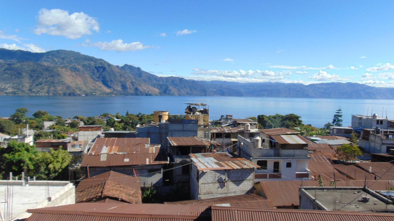 Una Noche Con Mical San Pedro La Laguna Exteriér fotografie